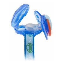 Load image into Gallery viewer, Chicco Clip With Teat Cover- Blue
