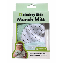 Load image into Gallery viewer, Munch Mitt - Mint Green Triangles
